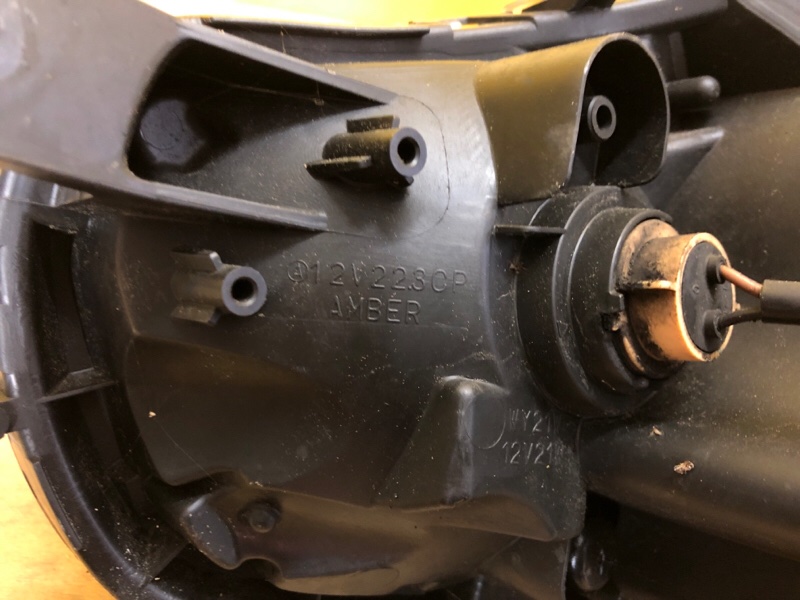 Фара правая LANCER X 10 07-15 Фара правая LANCER X 10 07-15