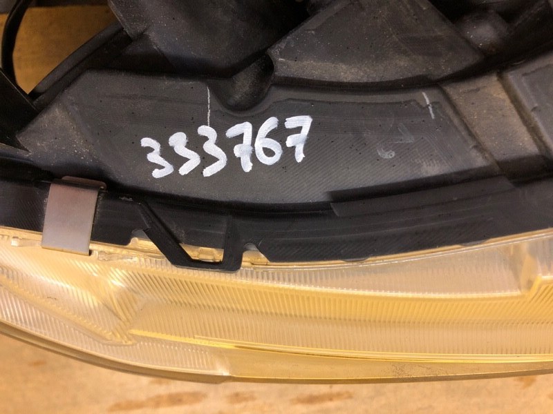 Фара правая LANCER X 10 07-15 Фара правая LANCER X 10 07-15