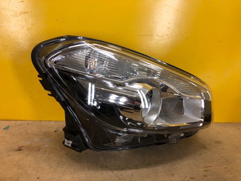 Фара правая NISSAN QASHQAI 07-14
