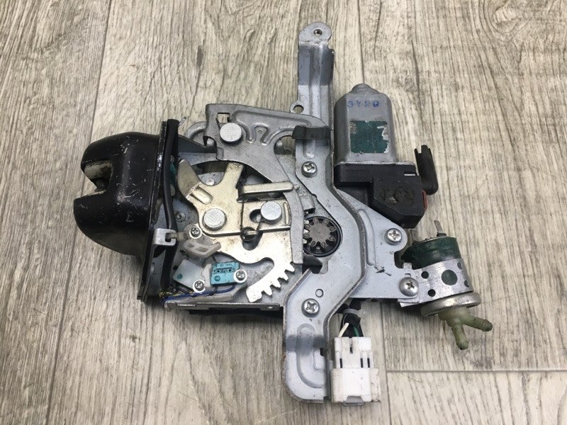 Замок крышки багажника INFINITI FX/QX70 S51 08-17 28452-3FY0A Б/У