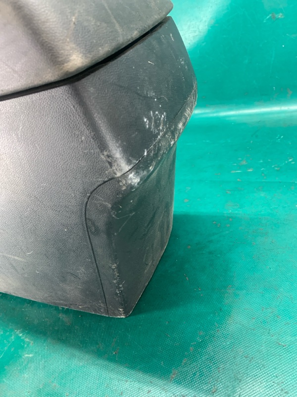 Подлокотник 3 BK 03-08 2004 Седан 2.3