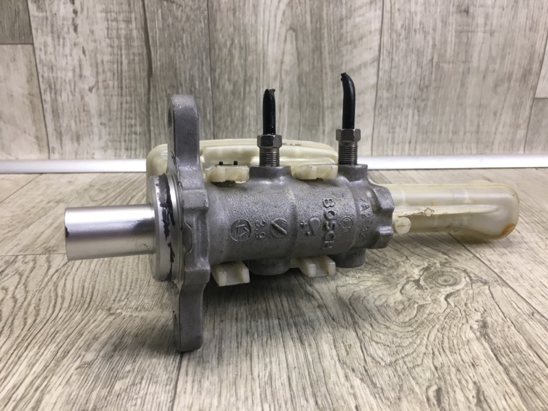 Главный тормозной цилиндр JOURNEY 08-20 2008 JC 3.5 EGF