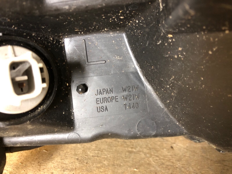 Фара левая PAJERO 99-06