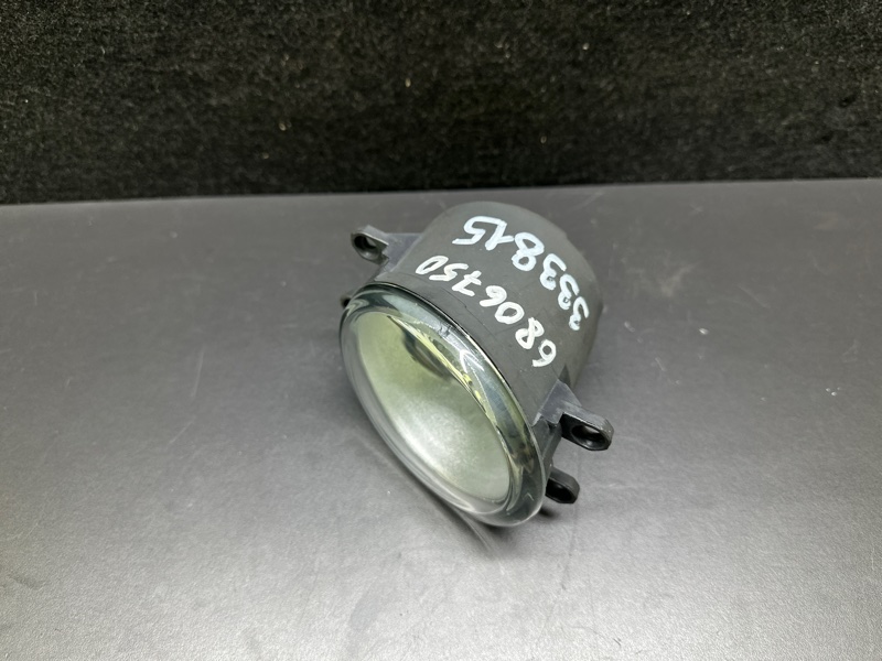 Противотуманная фара правая CAMRY 40 06-11 Противотуманная фара правая CAMRY 40 06-11