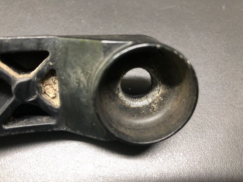 Поводок стеклоочистителя передний левый TOYOTA CAMRY 30 02-06 30 2.4 2AZFE