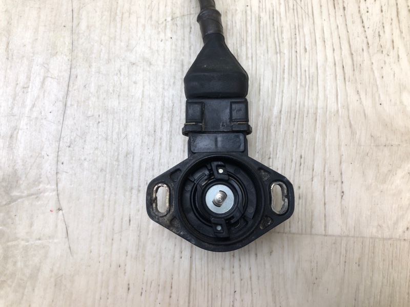 Датчик положения дроссельной заслонки TOYOTA SUPRA 86-92 A70 3.0 7M-GE