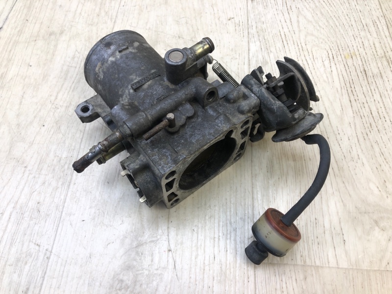 Запчасть дроссельная заслонка TOYOTA SUPRA 86-92 A70 3.0 7M-GE 2221042120 Б/У Дроссельная заслонка TOYOTA SUPRA 86-92 A70 3.0 7M-GE 2221042120 Б/У