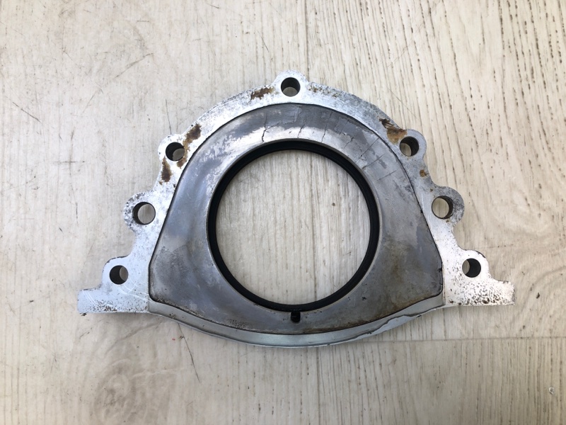 Крышка коленвала задняя SUPRA 86-92 A70 3.0 7M-GE