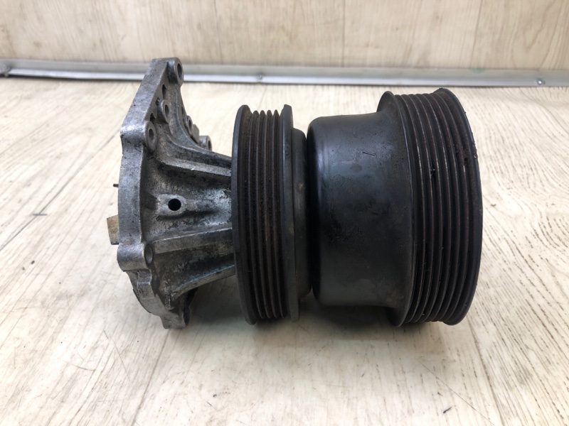 Помпа TOYOTA SUPRA 86-92 A70 3.0 7M-GE