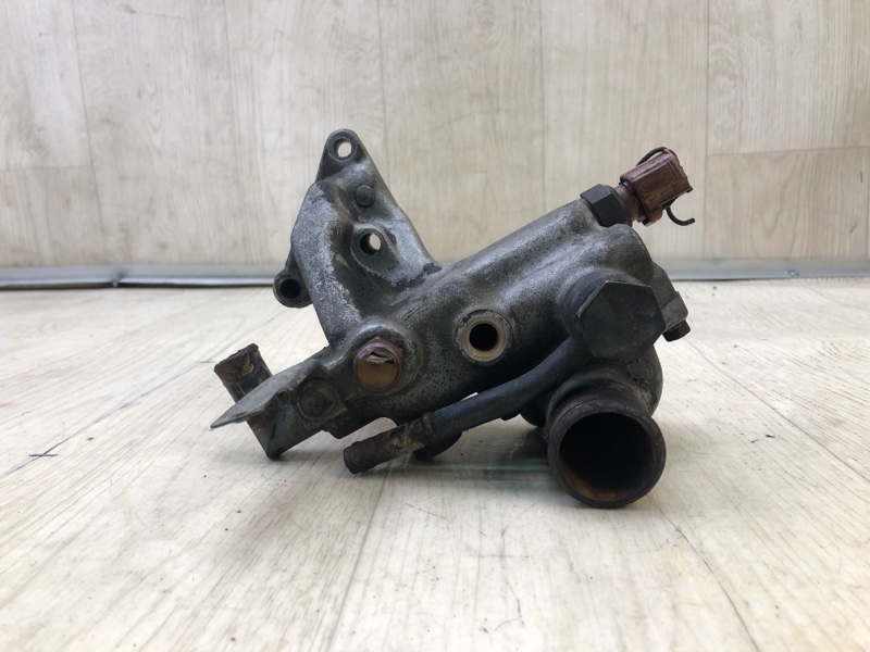 Корпус термостата SUPRA 86-92 A70 3.0 7M-GE