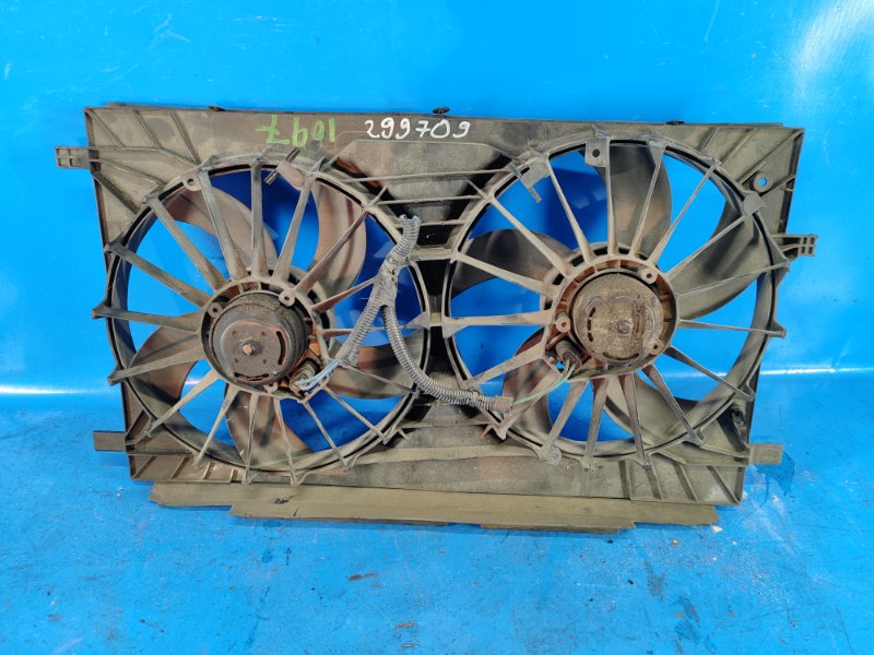 Диффузор вентилятора основного радиатора DODGE CALIBER 06-11 2006 2.0 ECN 5191253AA Б/У