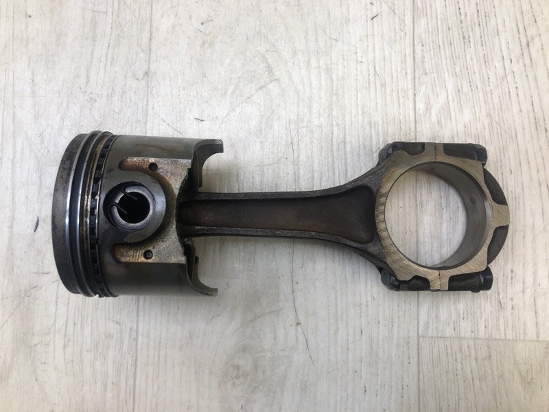 Шатун TOYOTA SUPRA 86-92 A70 3.0 7M-GE