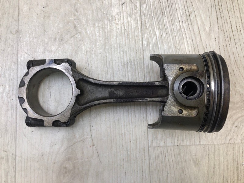 Шатун TOYOTA SUPRA 86-92 A70 3.0 7M-GE