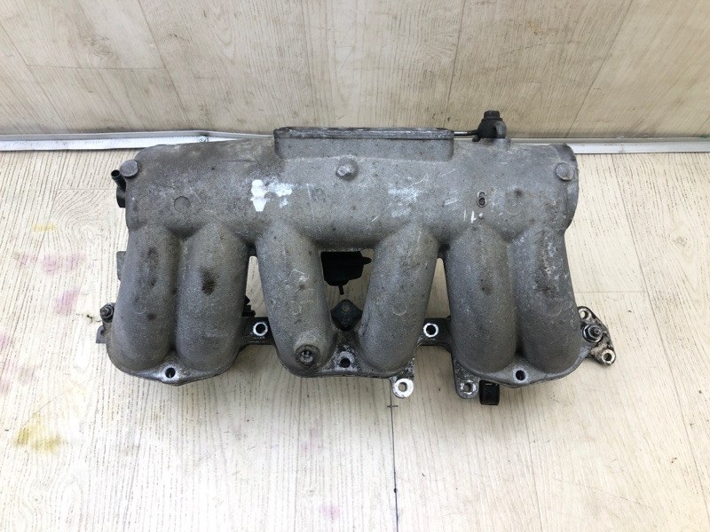 Коллектор впускной TOYOTA SUPRA 86-92 A70 3.0 7M-GE