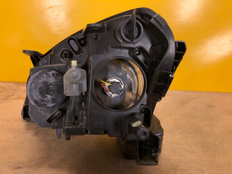 Фара правая QASHQAI 07-14