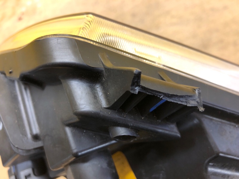 Фара правая PATHFINDER R51 04-14