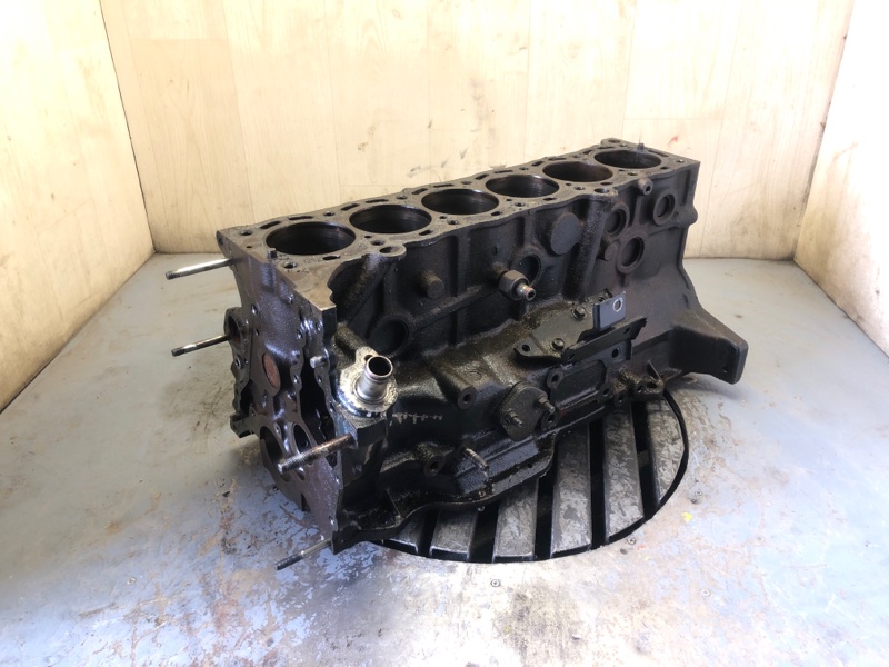 Запчасть блок двигателя TOYOTA SUPRA 86-92 A70 3.0 7M-GE 1140149585 Б/У Блок двигателя TOYOTA SUPRA 86-92 A70 3.0 7M-GE 1140149585 Б/У