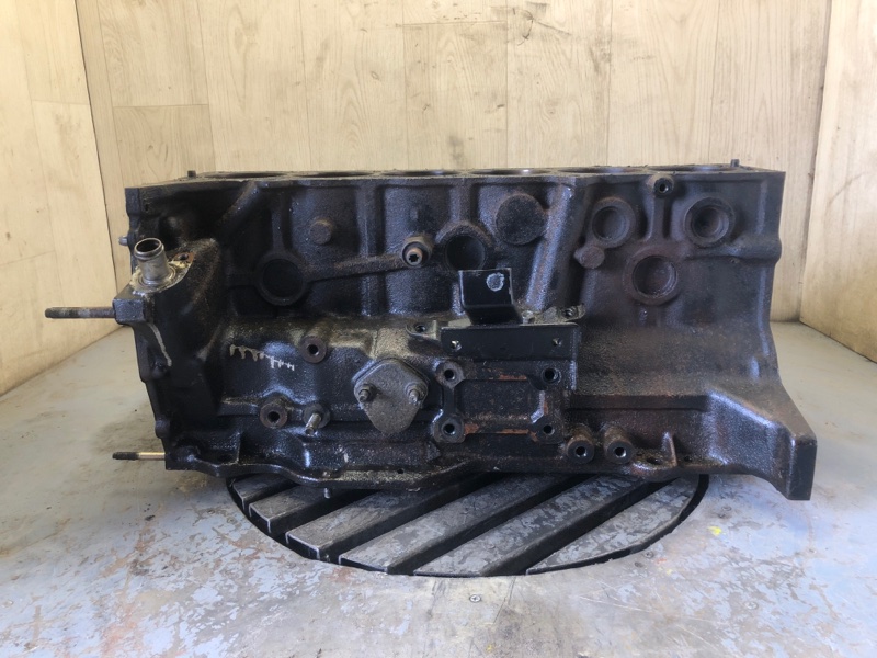 Блок двигателя SUPRA 86-92 A70 3.0 7M-GE Блок двигателя SUPRA 86-92 A70 3.0 7M-GE