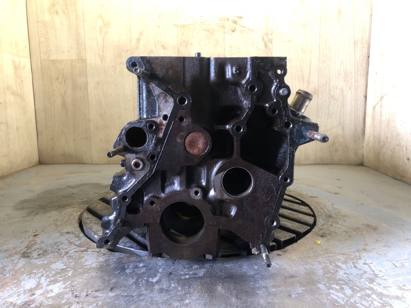 Блок двигателя SUPRA 86-92 A70 3.0 7M-GE Блок двигателя SUPRA 86-92 A70 3.0 7M-GE