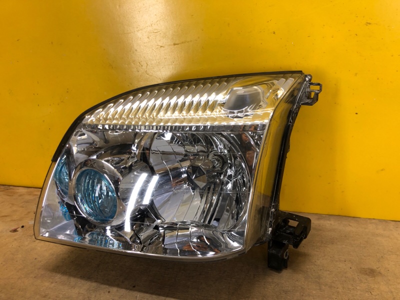 Фара левая NISSAN X-TRAIL T30 01-07