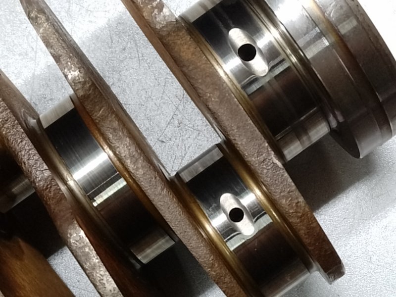 Коленвал LEGACY 03-09 BL/BP 2.0 T