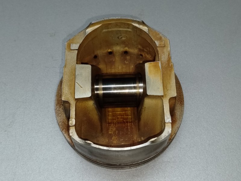 Поршень SUBARU LEGACY 03-09 BL/BP 2.0 T