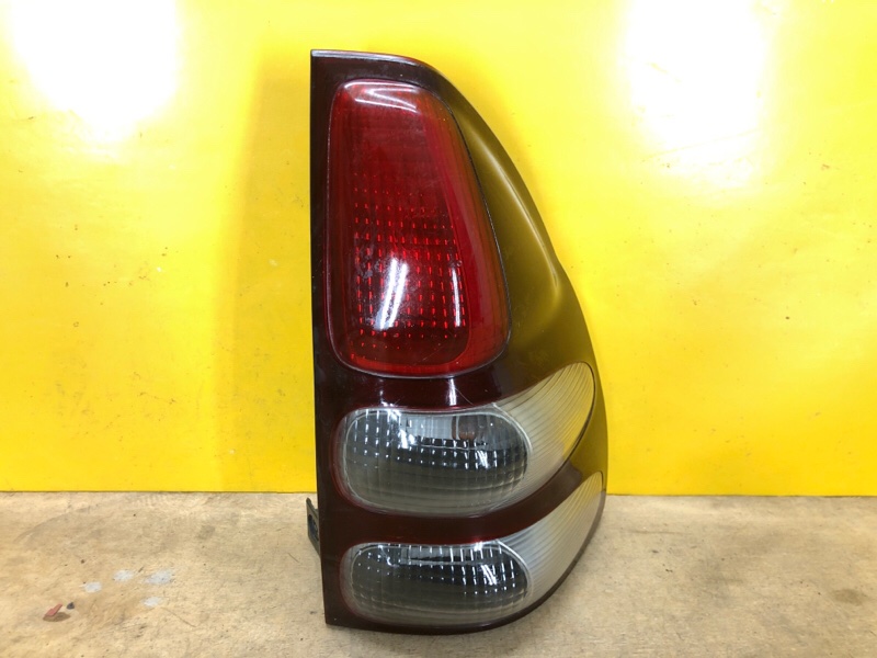 Фонарь наружный правый TOYOTA LAND CRUISER PRADO 120 02-09 8155160700 Б/У