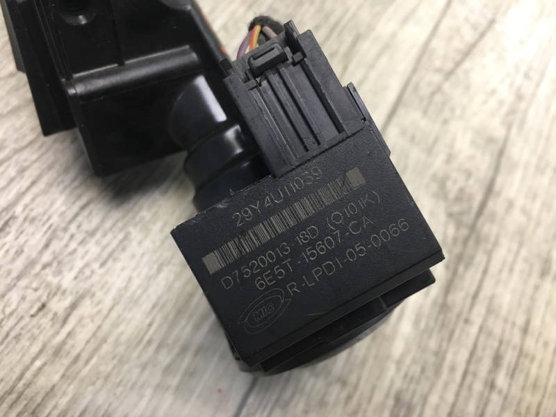 Замок зажигания FOCUS 10-18 2015 CB8 2.0 XQDA Замок зажигания FOCUS 10-18 2015 CB8 2.0 XQDA