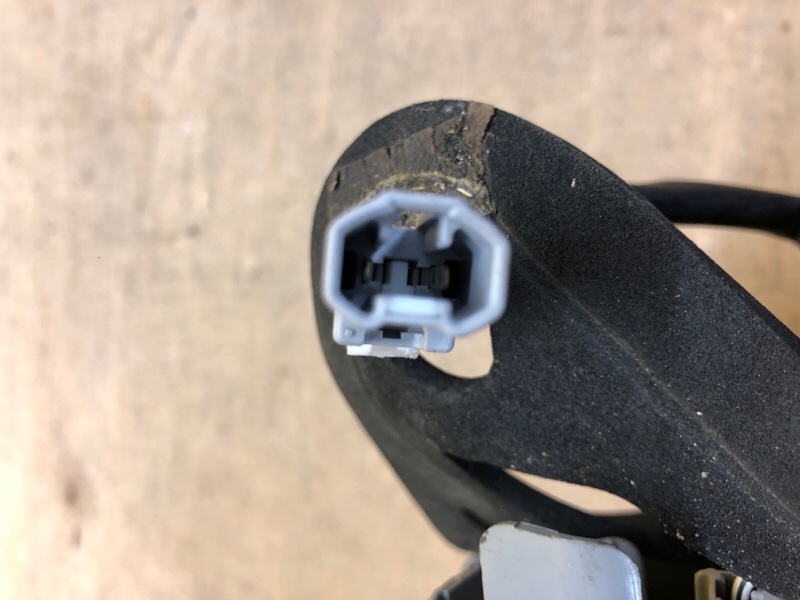 Фонарь внутренний правый CAMRY 40 06-11