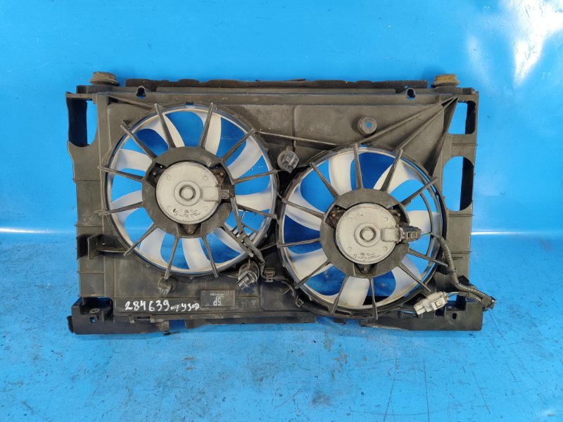 Диффузор вентилятора основного радиатора TOYOTA PRIUS - 30 09-17 16711-37040 Б/У