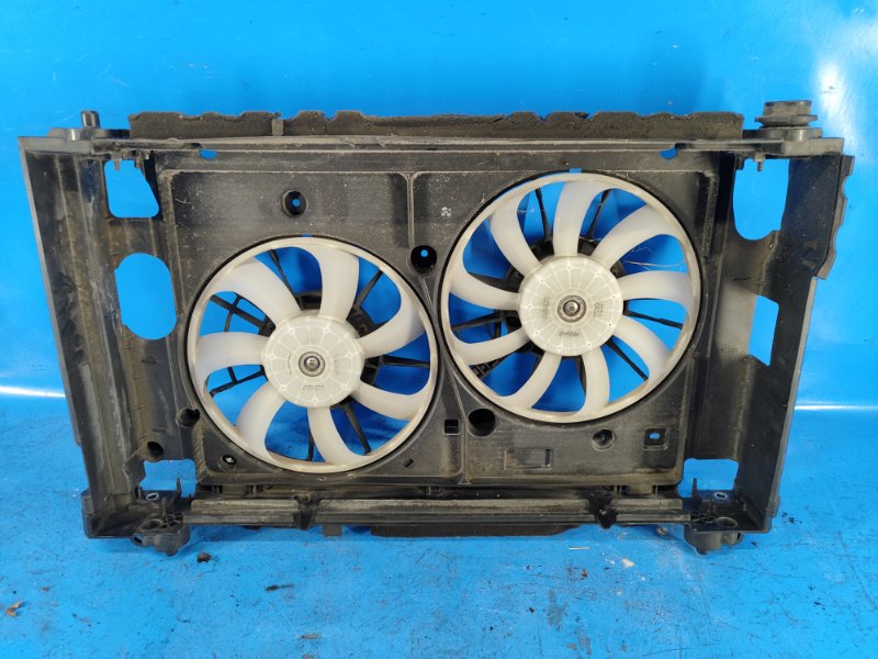 Диффузор вентилятора основного радиатора PRIUS - 30 09-17