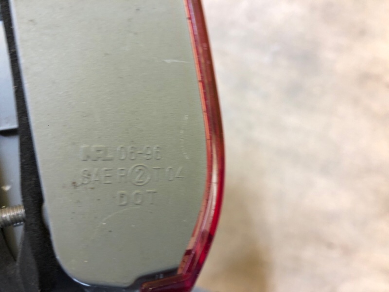 Фонарь внутренний левый CAMRY 40 06-11 Фонарь внутренний левый CAMRY 40 06-11