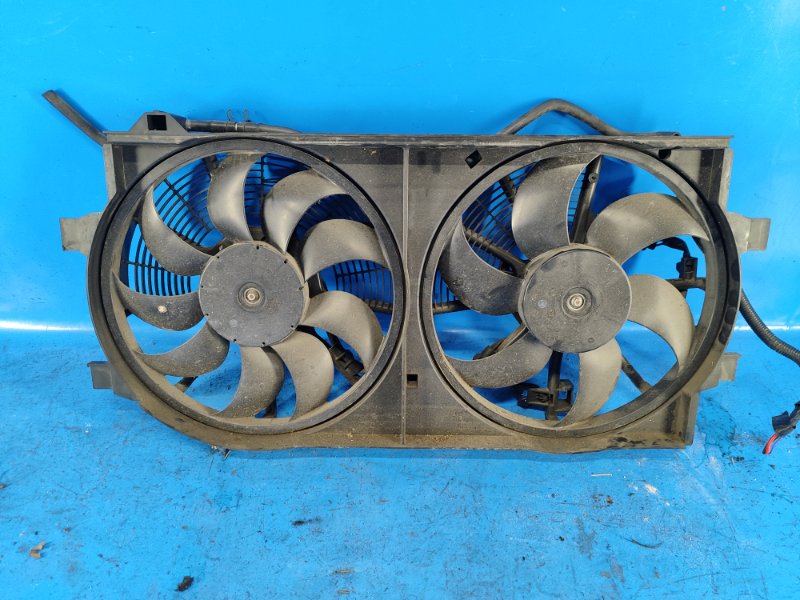 Диффузор вентилятора основного радиатора LEAF 10-17