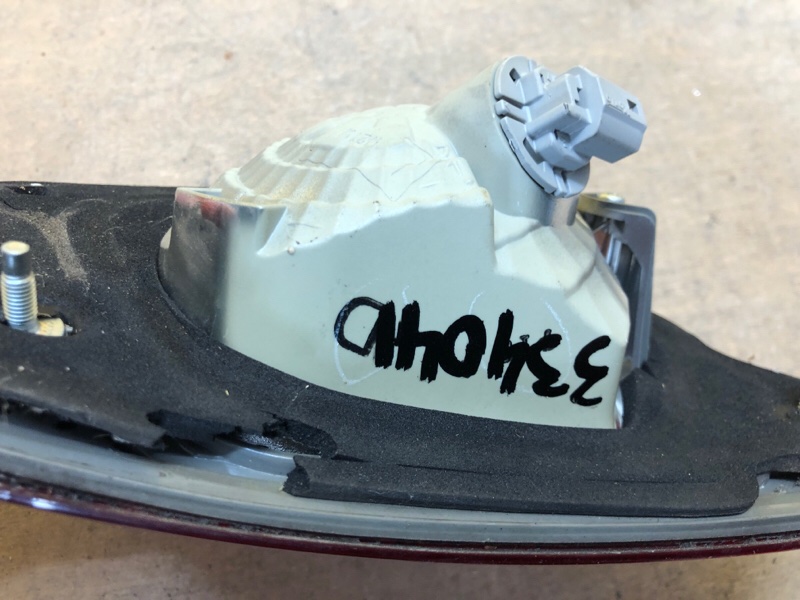 Фонарь внутренний левый COROLLA 150 06-13 Фонарь внутренний левый COROLLA 150 06-13