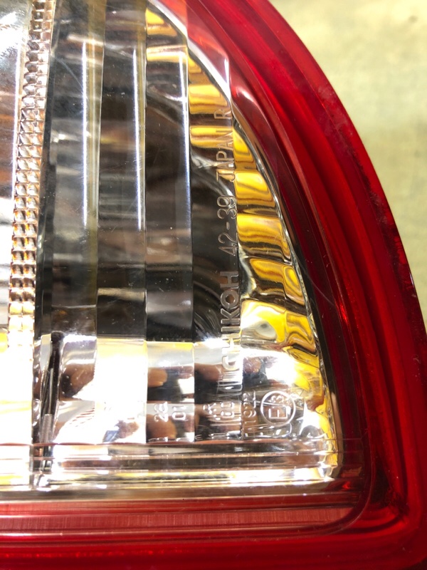 Фонарь наружный правый RAV4 05-12 Фонарь наружный правый RAV4 05-12