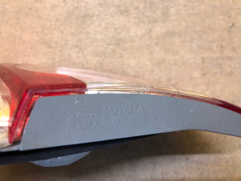 Фонарь внутренний правый COROLLA 150 06-13 Фонарь внутренний правый COROLLA 150 06-13