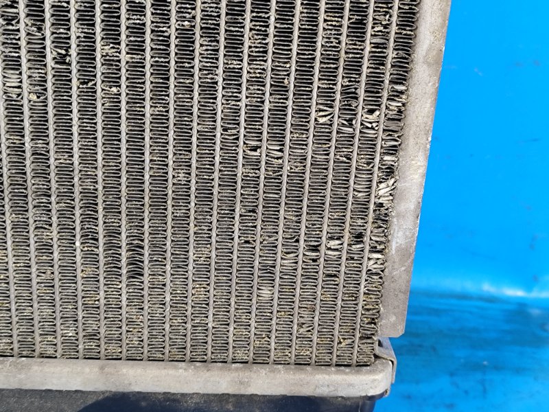 Радиатор основной INSIGHT 08-14 Радиатор основной INSIGHT 08-14