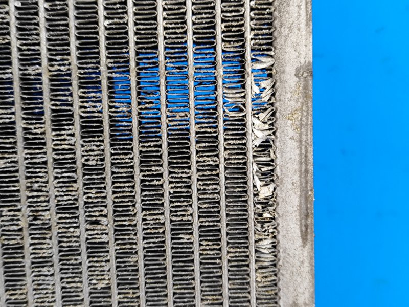 Радиатор основной INSIGHT 08-14 Радиатор основной INSIGHT 08-14