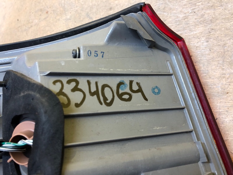 Фонарь наружный правый IS250/350 05-13