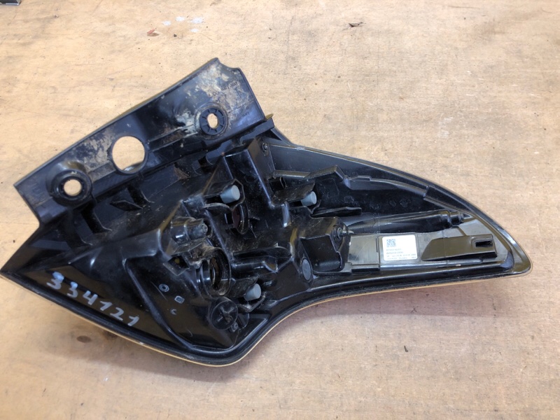 Фонарь наружный левый RAV4 13-19