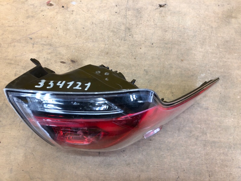 Фонарь наружный левый RAV4 13-19