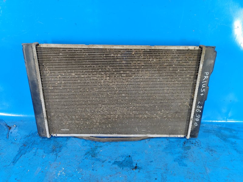 Радиатор основной TOYOTA PRIUS PLUS 11-14 16400-37260 Б/У