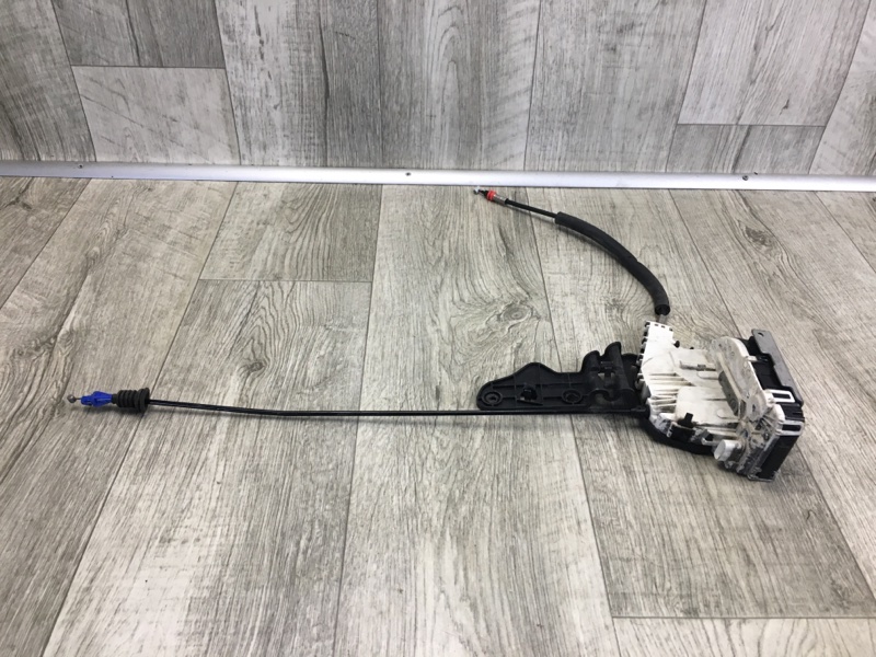 Замок двери задний правый DODGE JOURNEY 08-20 2011 JC 3.6 ERB 4589914AD Б/У