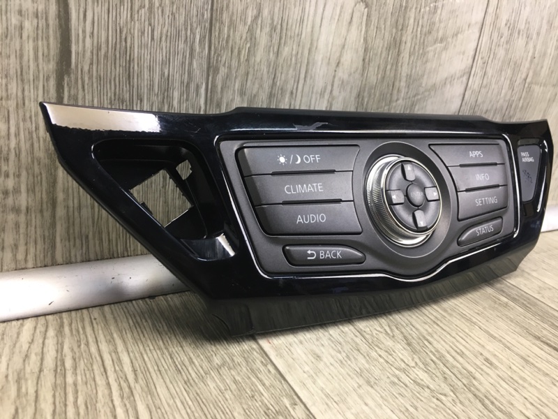 Блок управления мультимедиа PATHFINDER R52 12-21 2018 R52 3.5 VQ35DD Блок управления мультимедиа PATHFINDER R52 12-21 2018 R52 3.5 VQ35DD