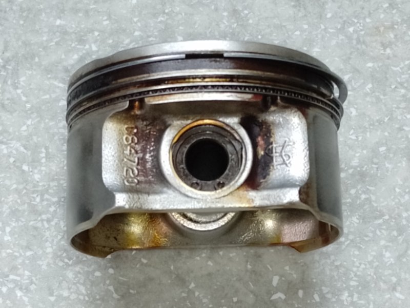 Поршень NISSAN NV200 USA 13- 2018 2.0 MR20DE 12010-ET00B Б/У