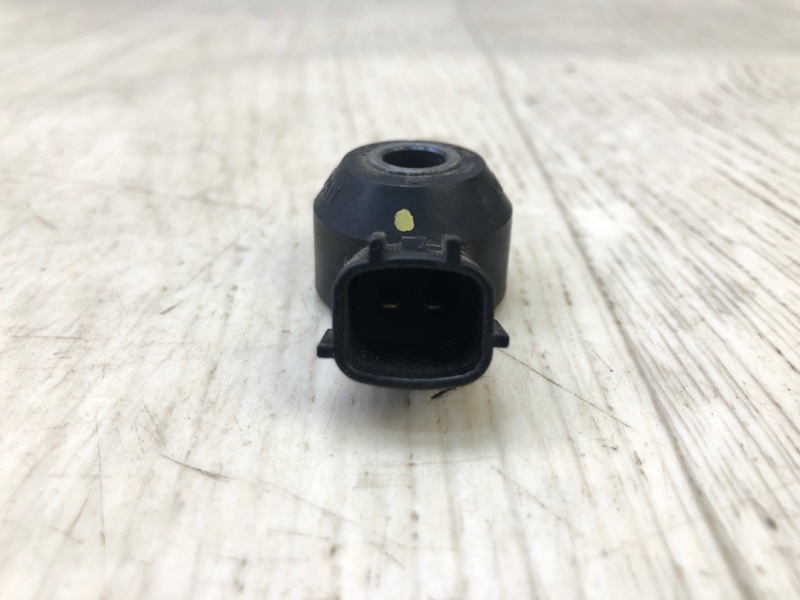 Датчик детонации FX S50 03-08 3.5 VQ35 Датчик детонации FX S50 03-08 3.5 VQ35