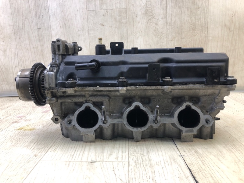 Головка блока цилиндров правая FX S50 03-08 3.5 VQ35
