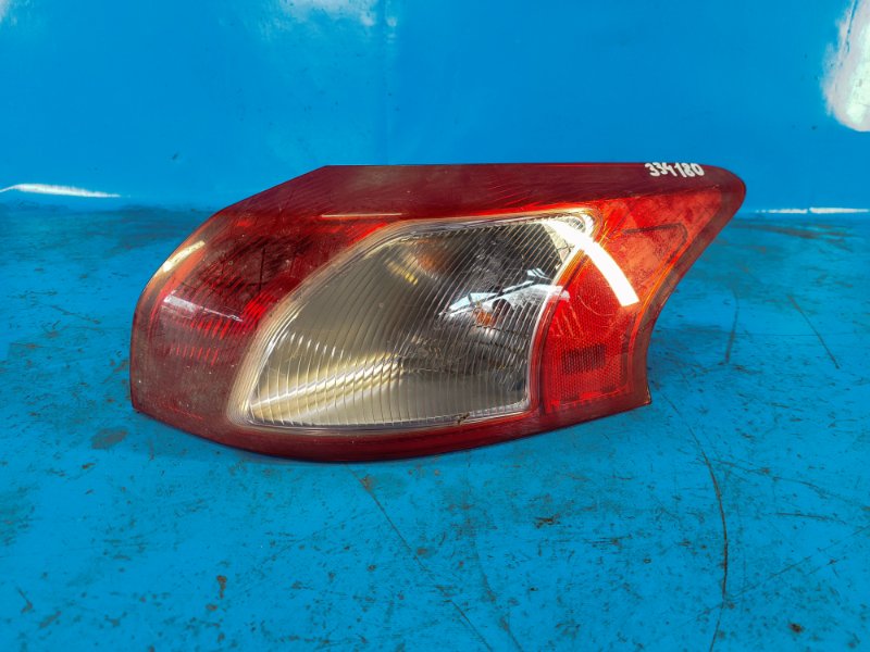 Фонарь наружный правый MITSUBISHI LANCER X 10 07-15 Хетчбек