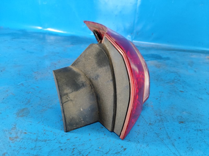 Фонарь наружный правый LANCER X 10 07-15 Хетчбек