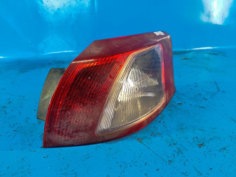 Фонарь наружный правый LANCER X 10 07-15 Хетчбек